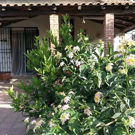 Frida Casa de Férias Agnone Bagni